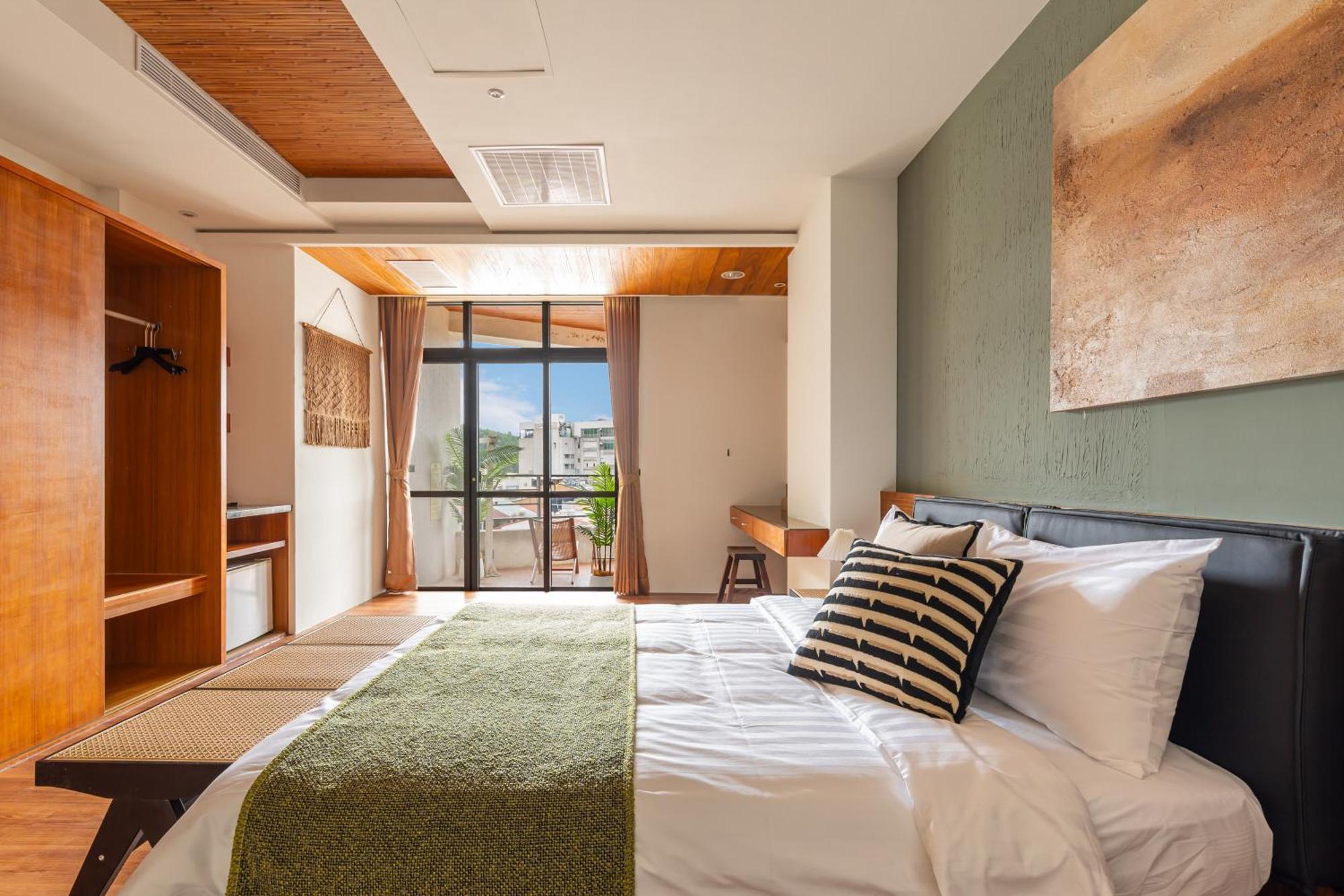 Sun Moon Lake Itathao Vacation Inn With Elevator Yuchi Dış mekan fotoğraf
