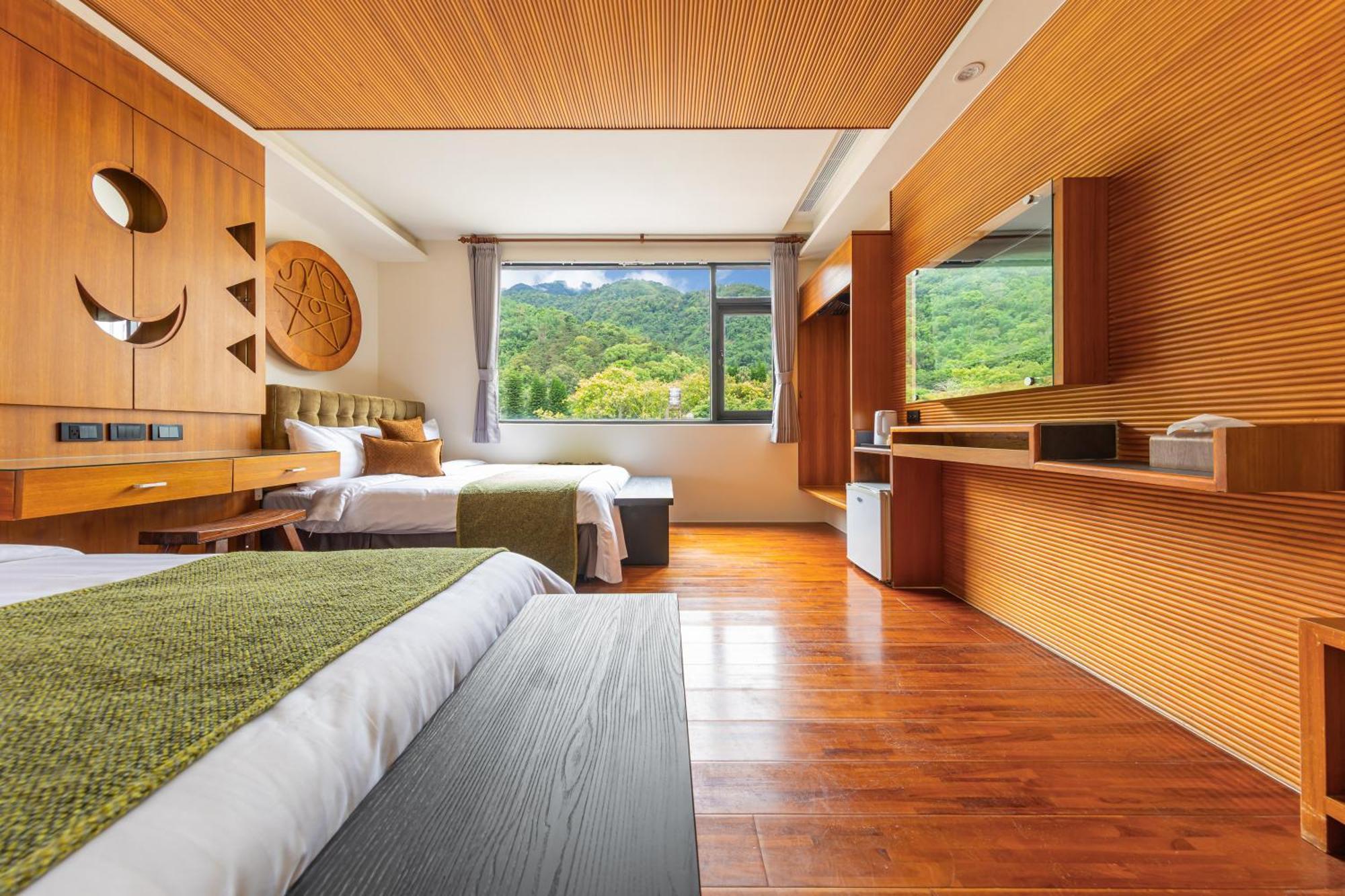 Sun Moon Lake Itathao Vacation Inn With Elevator Yuchi Dış mekan fotoğraf