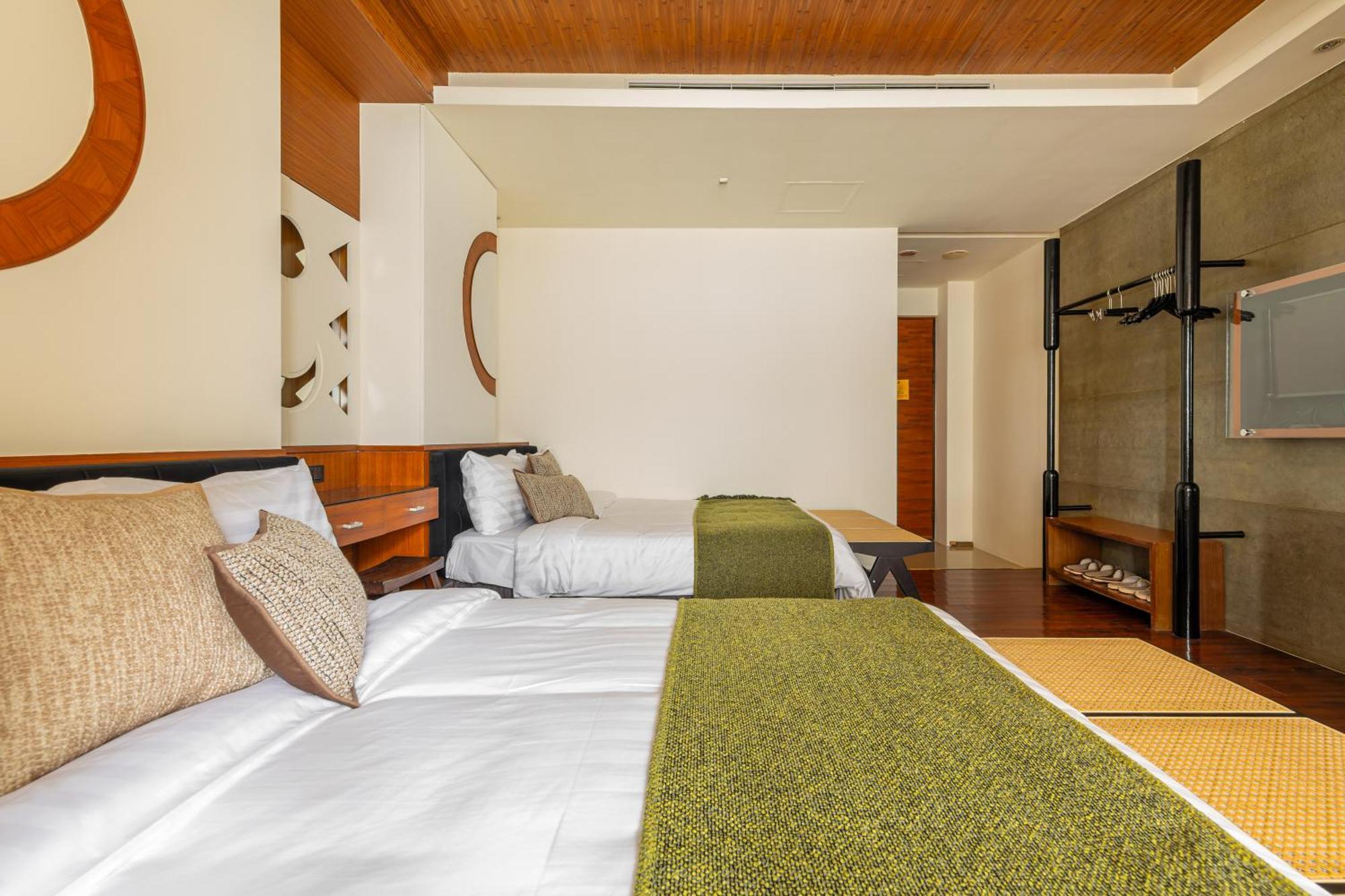 Sun Moon Lake Itathao Vacation Inn With Elevator Yuchi Dış mekan fotoğraf