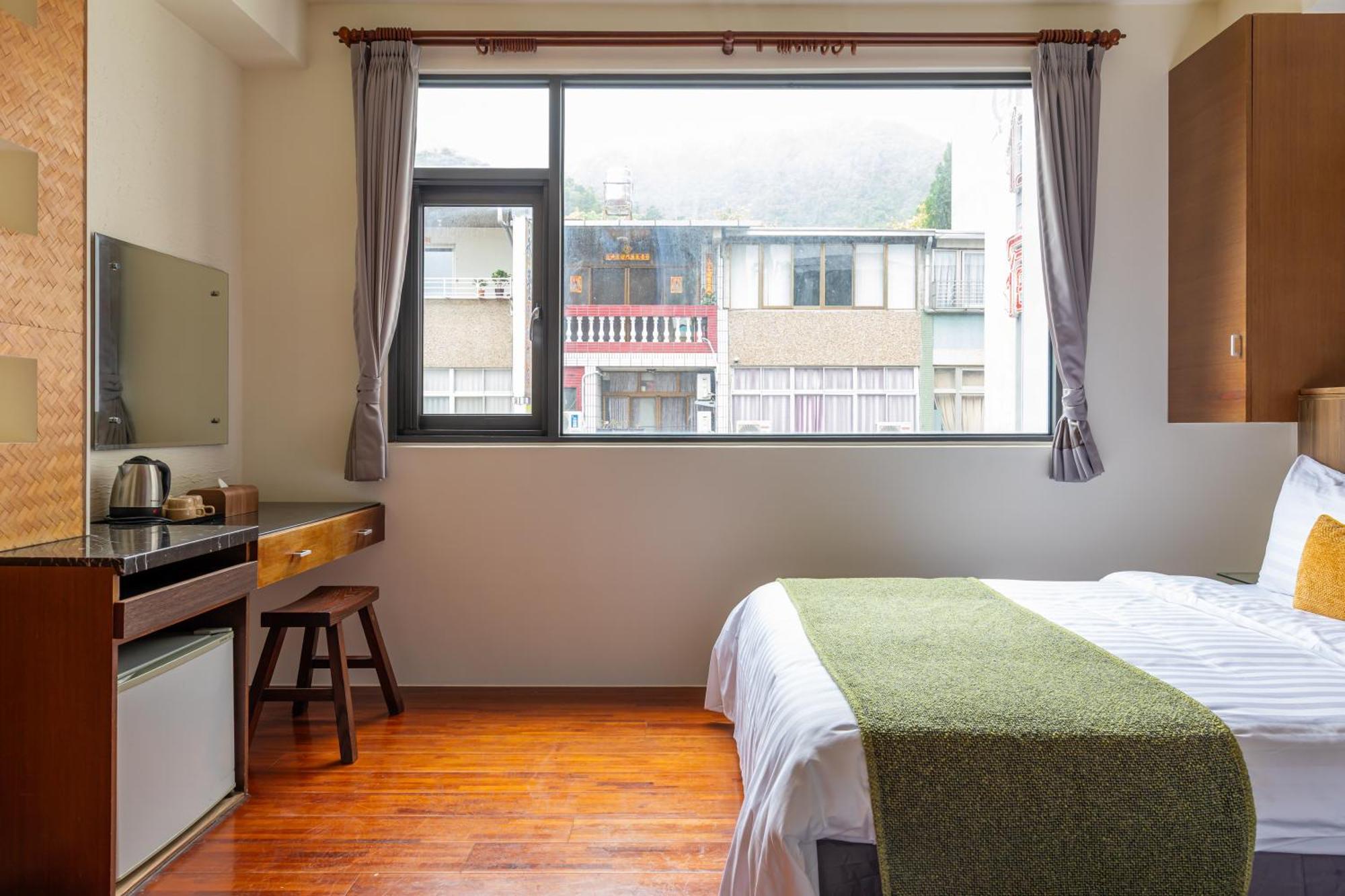 Sun Moon Lake Itathao Vacation Inn With Elevator Yuchi Dış mekan fotoğraf