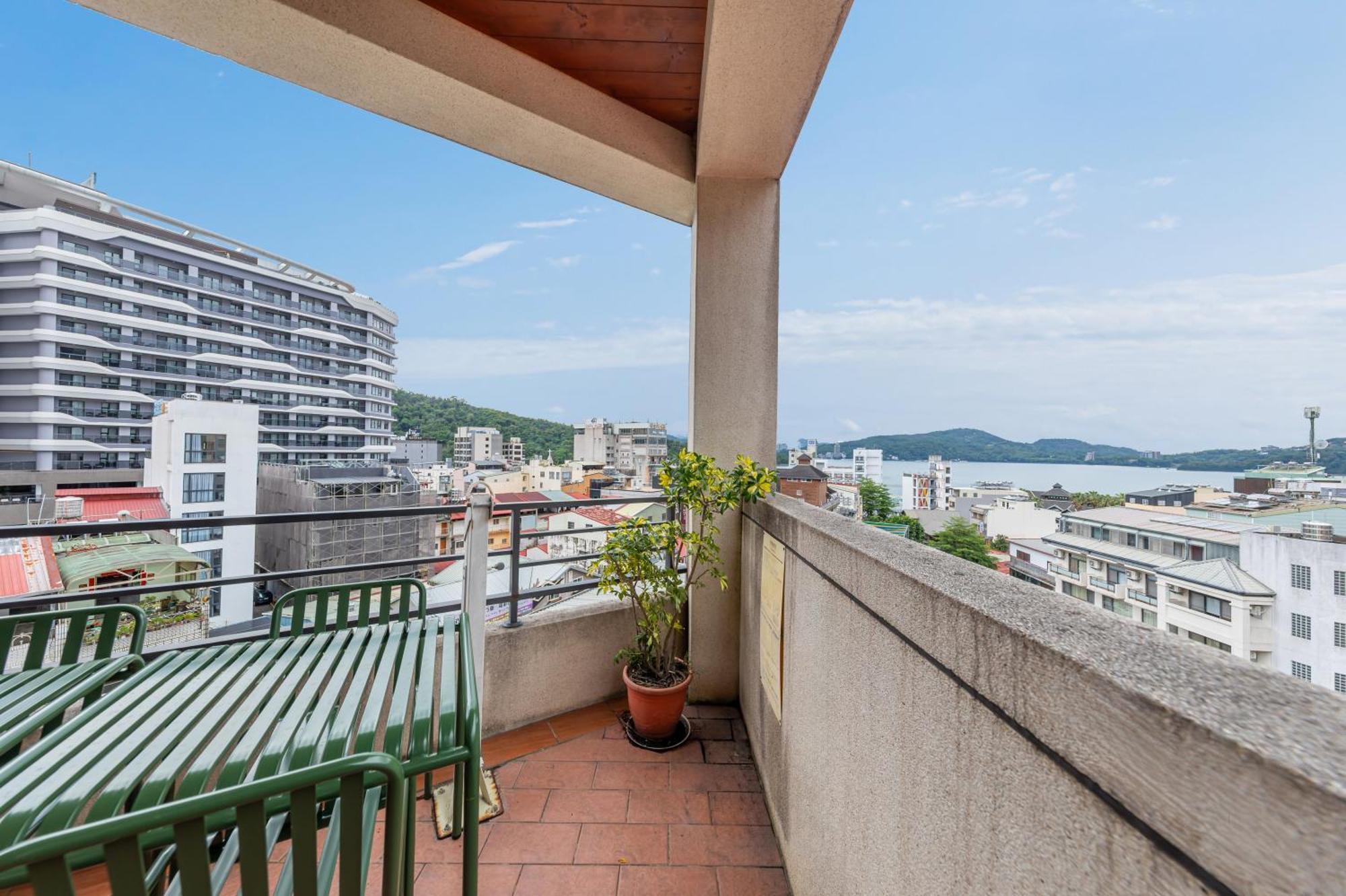 Sun Moon Lake Itathao Vacation Inn With Elevator Yuchi Dış mekan fotoğraf